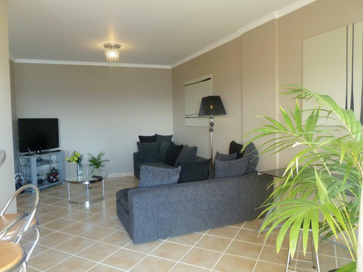 Oceanic Apartment Caniço Eksteriør billede